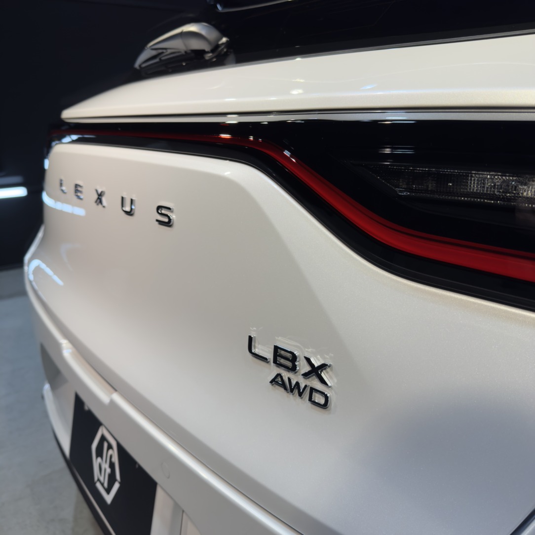 レクサス LBX 春日井市のお客様 セラミックコーティング｜ボディ磨き カーコーティング専門店