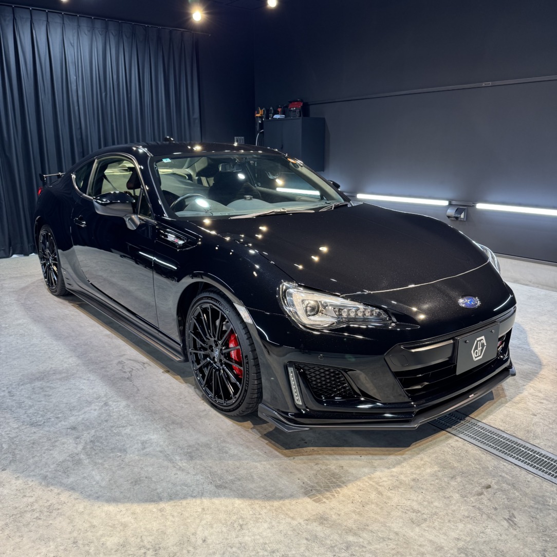 スバル BRZ 江南市のお客様 セラミックコーティング｜ボディ磨き カーコーティング専門店