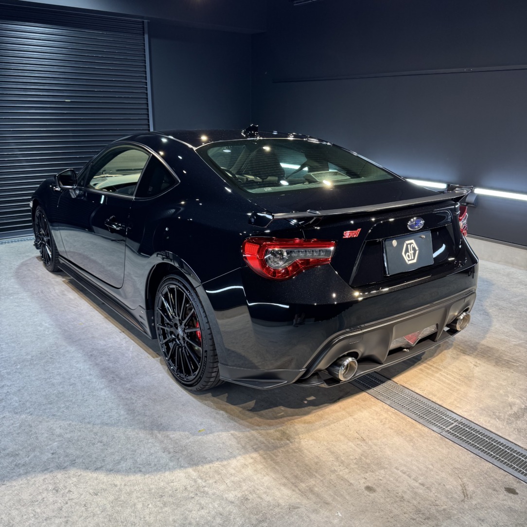 スバル BRZ 江南市のお客様 セラミックコーティング｜ボディ磨き カーコーティング専門店