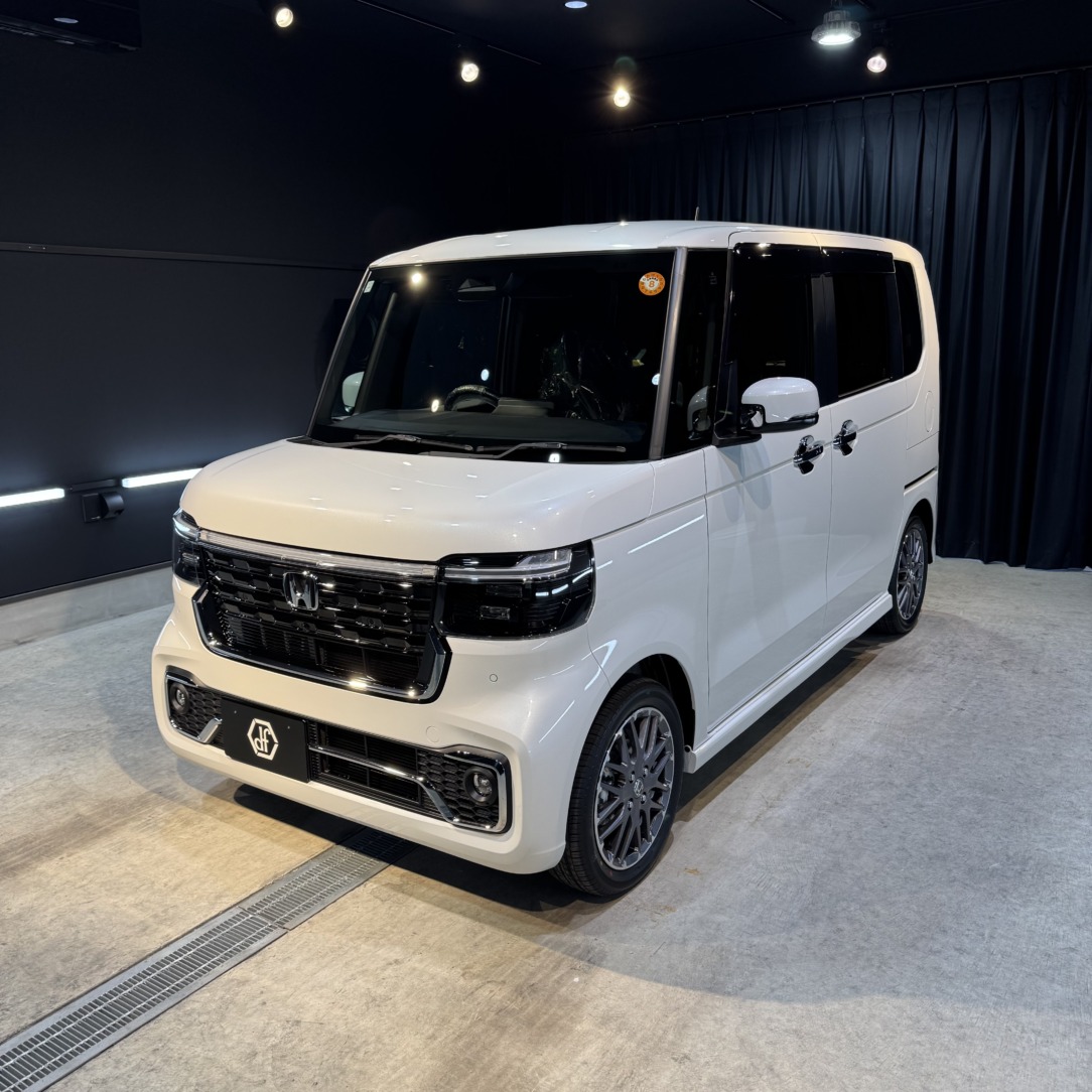 ホンダ N BOX 春日井市のお客様 セラミックコーティング｜ボディ磨き カーコーティング専門店