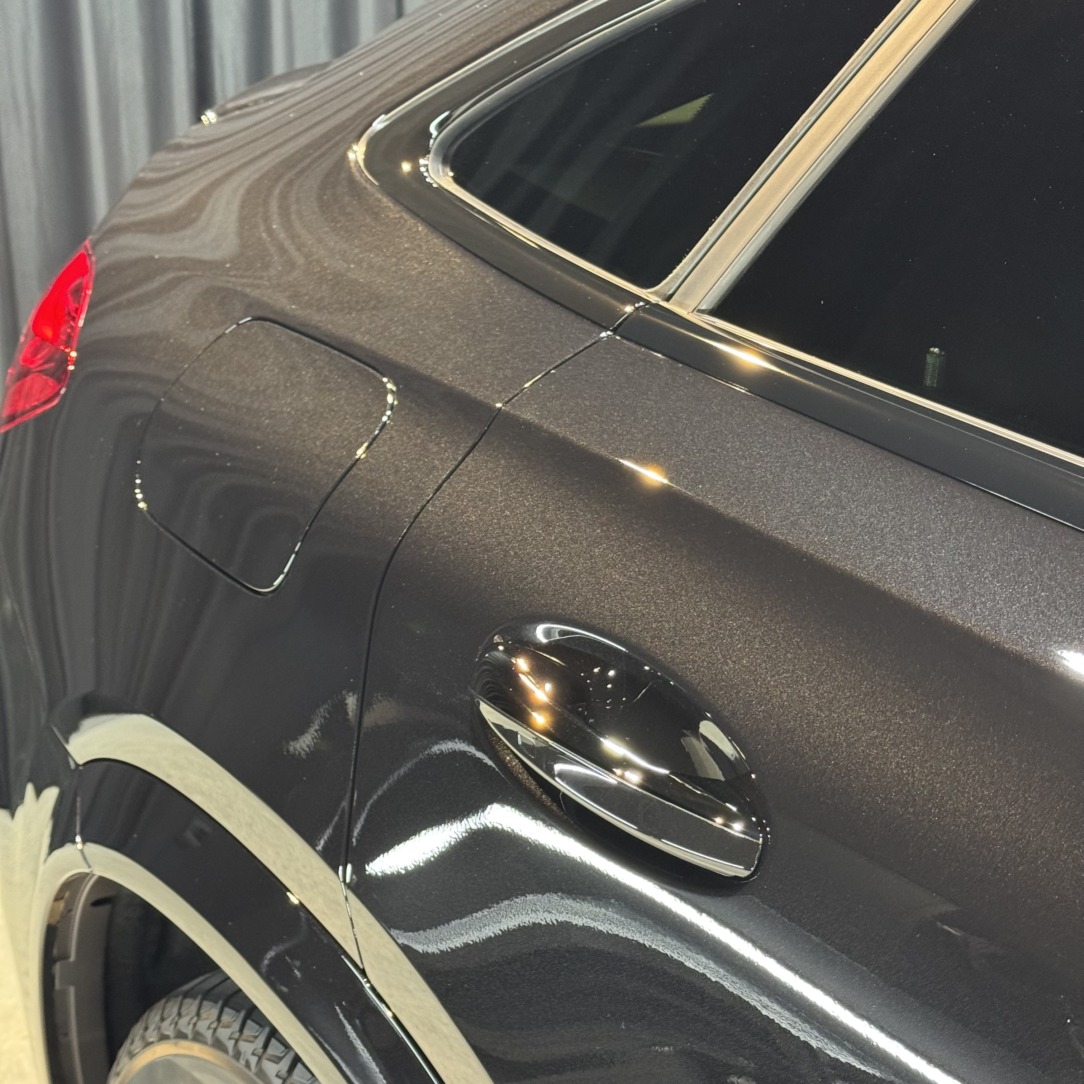 メルセデスベンツ GLE Coupe 多治見市のお客様 セラミックコーティング｜ボディ磨き カーコーティング専門店