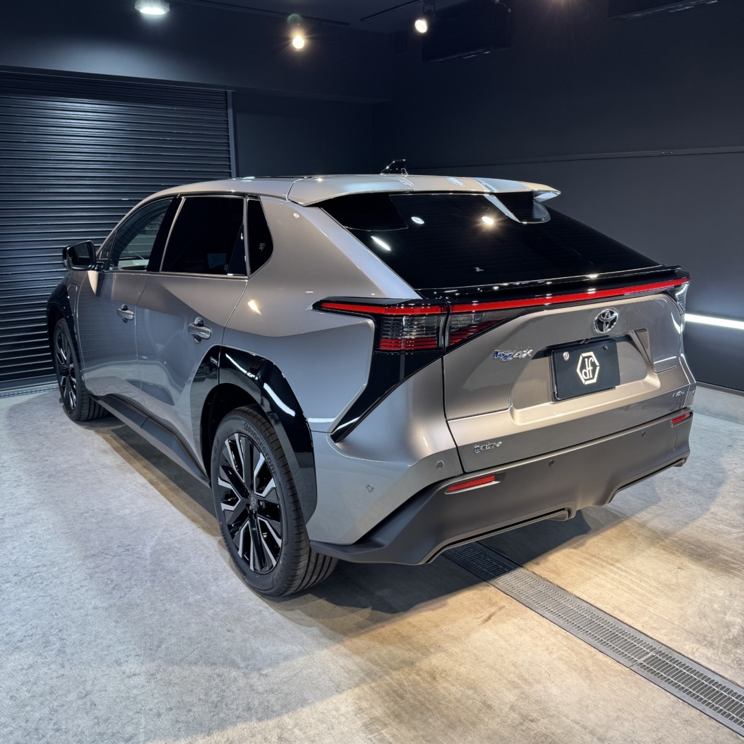 トヨタ bZ4X 春日井市のお客様 セラミックコーティング｜ボディ磨き カーコーティング専門店